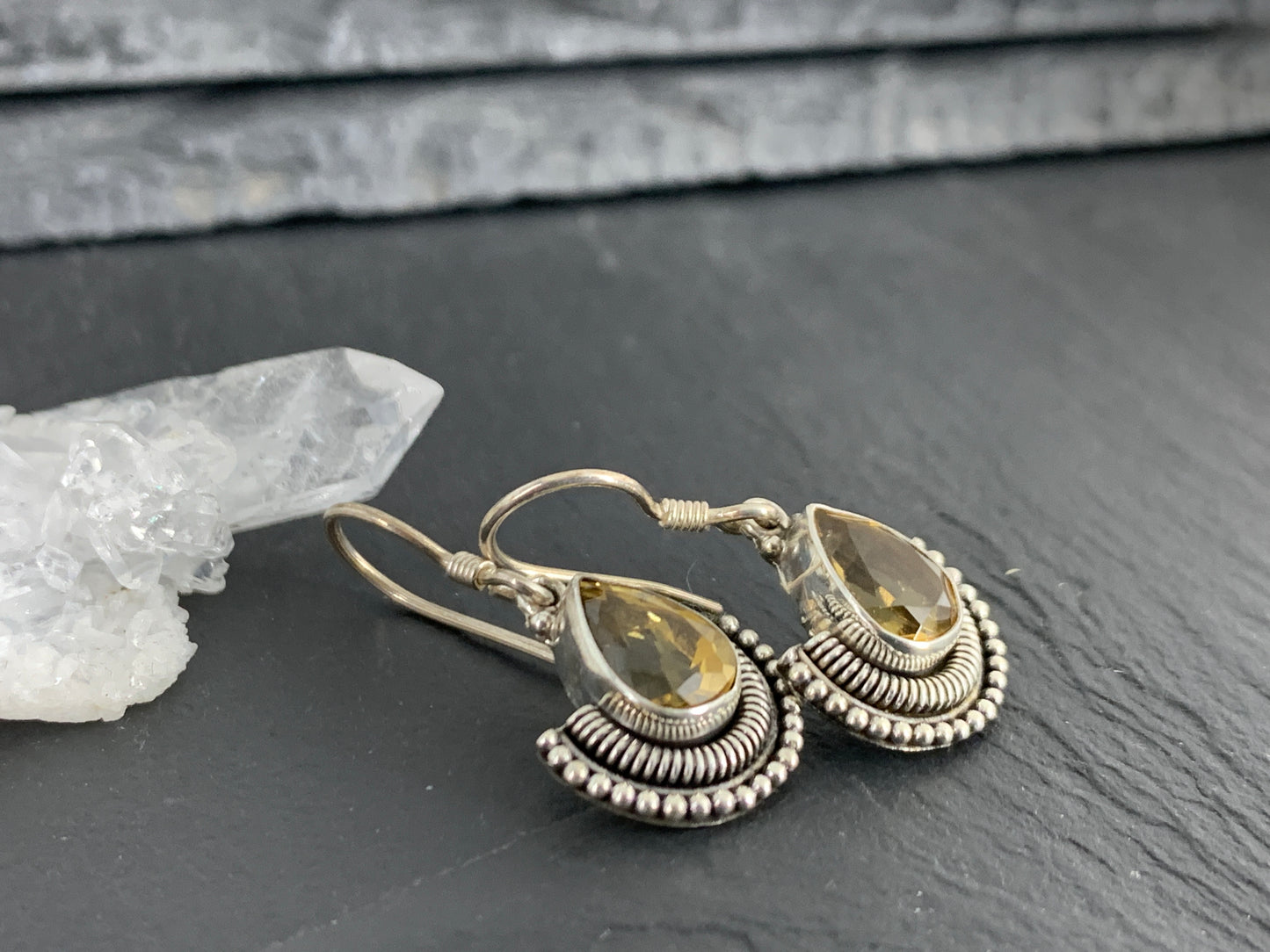 Vintage-Style Citrine Teardrop Earrings – Sterling Silver Boho Dangle Earrings with Yellow Gemstone