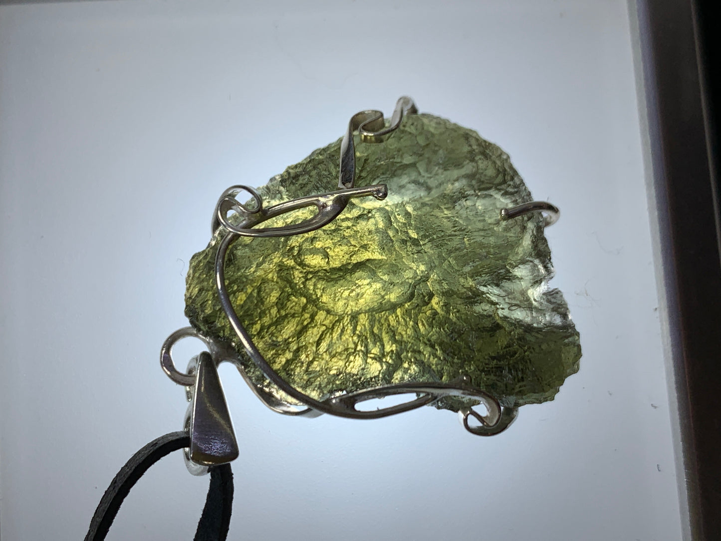 Pendant Raw Moldavite In Silver 6.3g