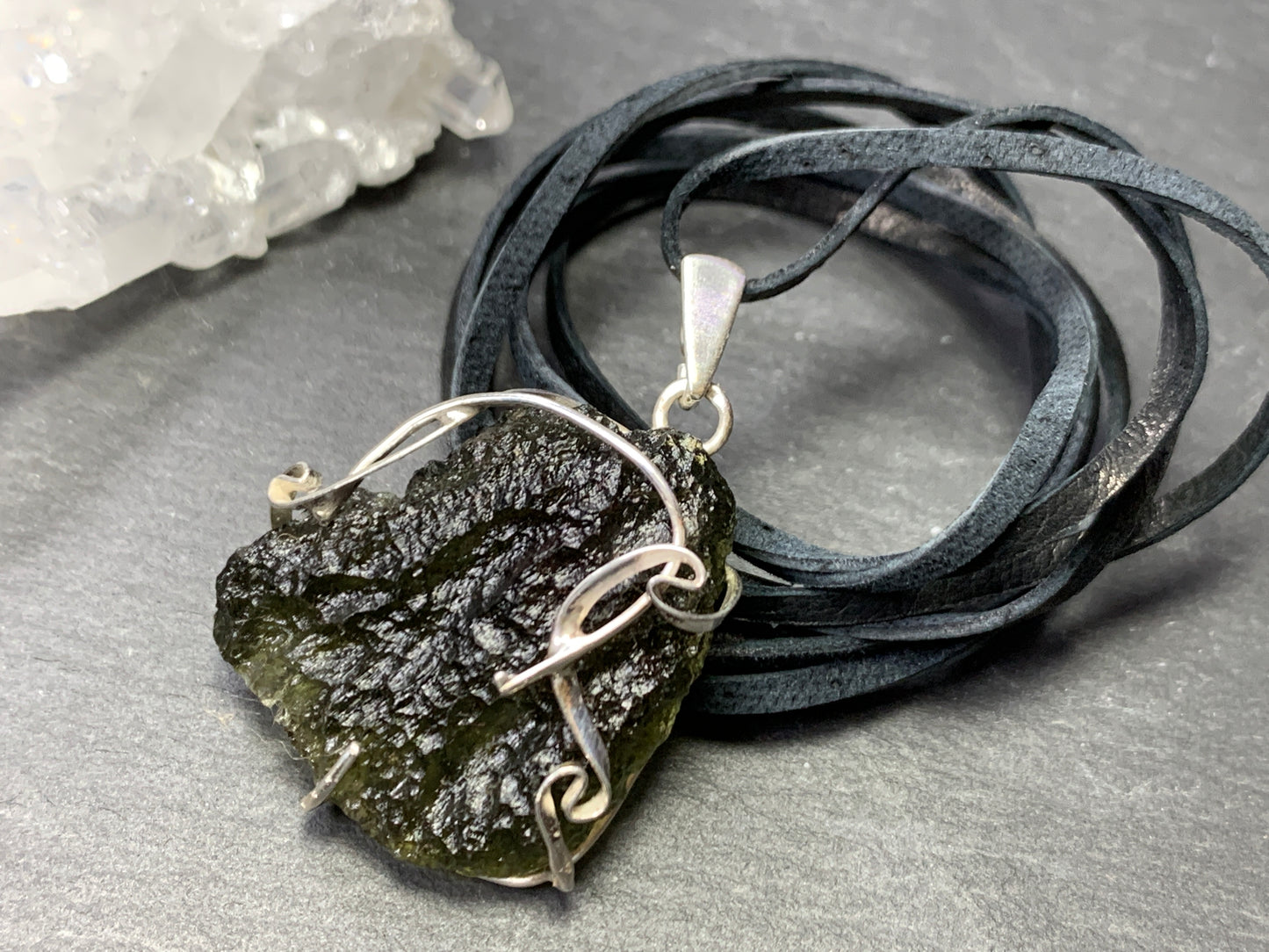 Pendant Raw Moldavite In Silver 6.3g