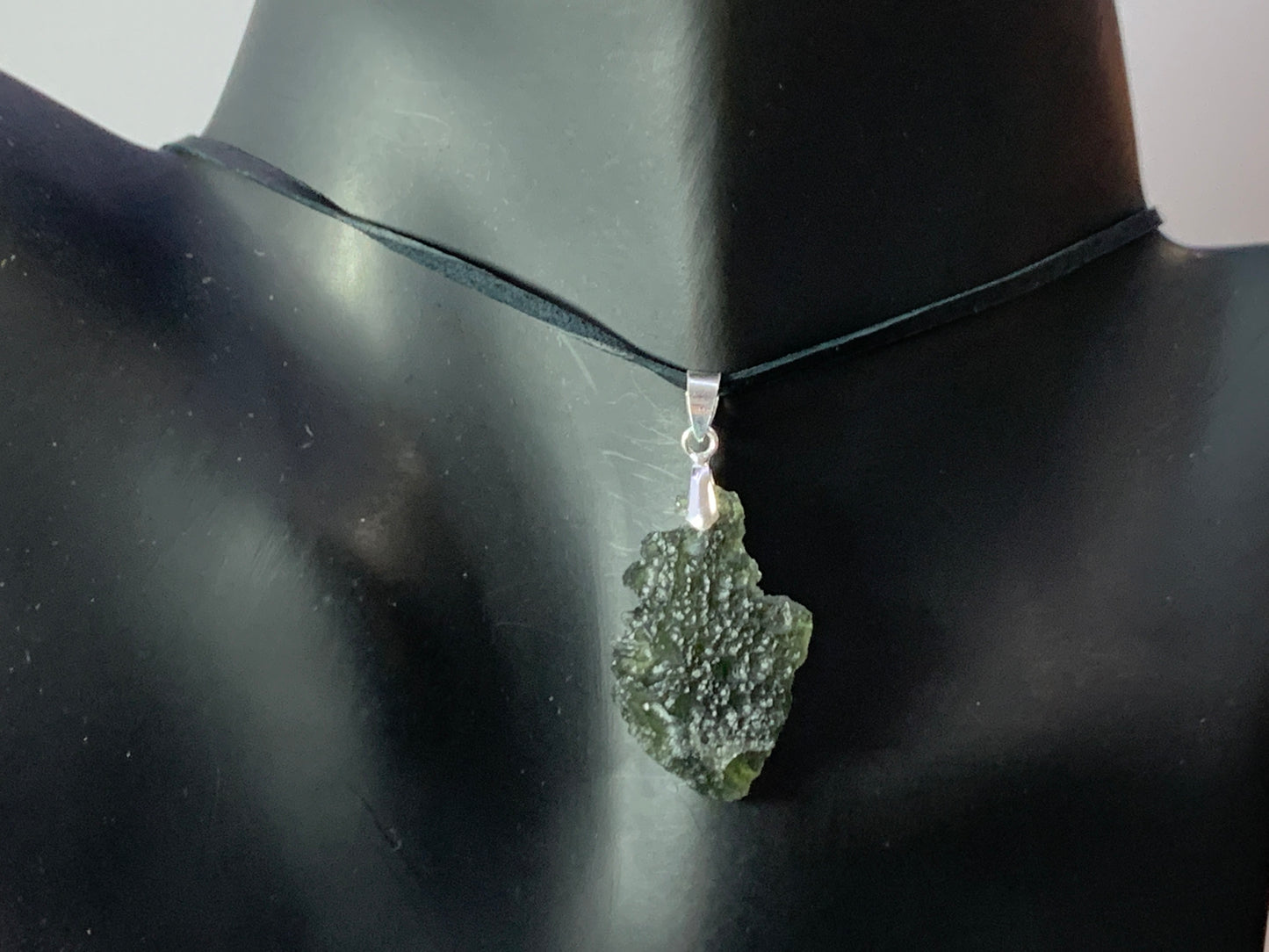 Raw Moldavite pendant 4.3g