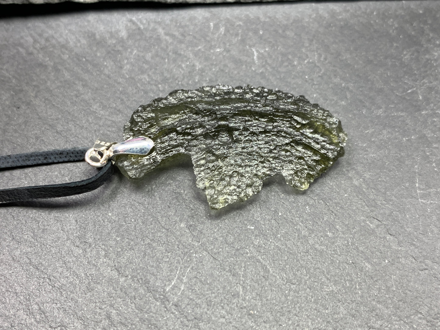 Raw Moldavite pendant 4.1g