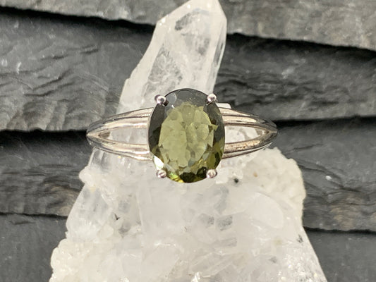 "Merak" Ring- Moldavite 8x10mm