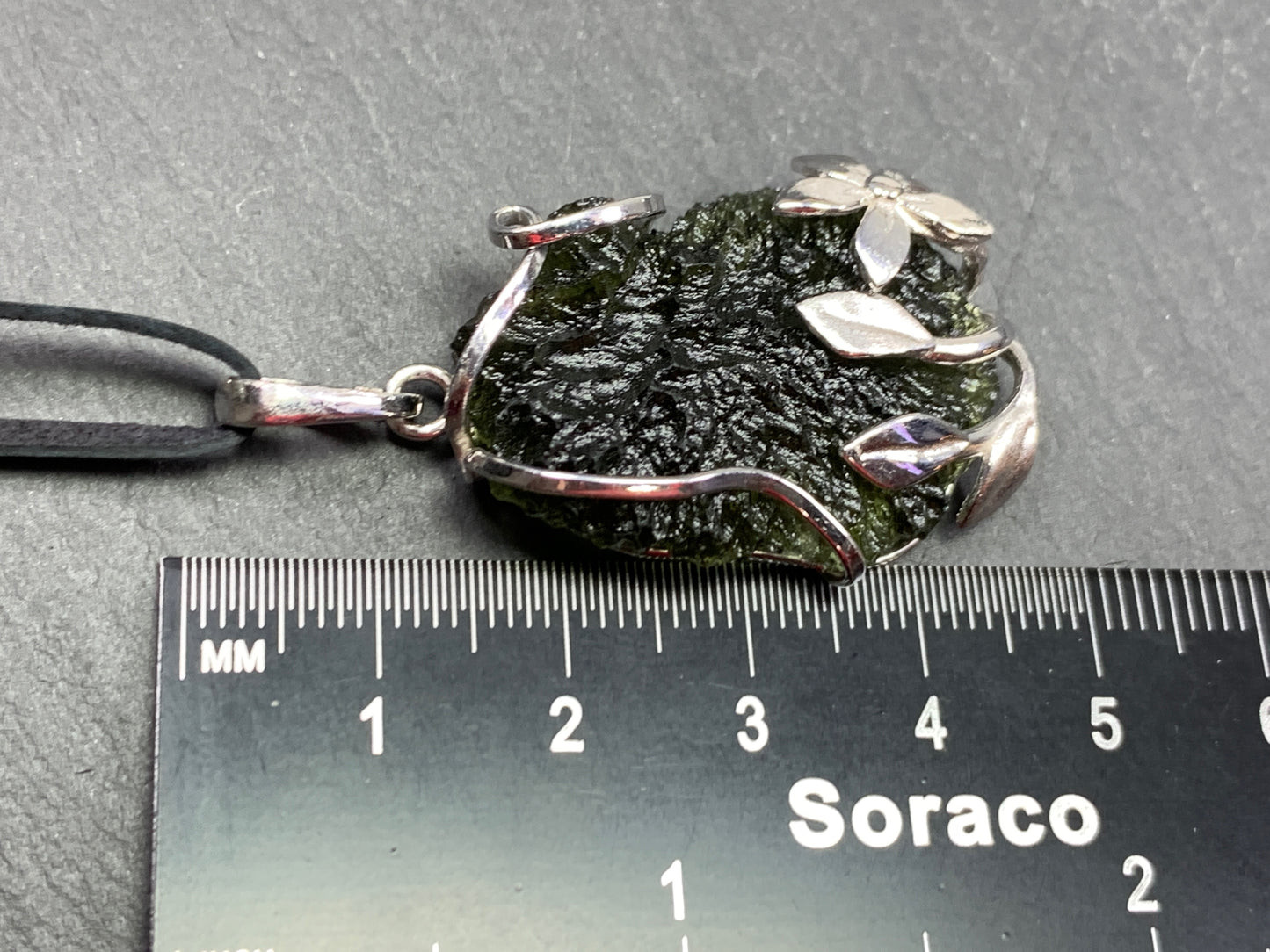 Raw Moldavite pendant with Flower 8.94g