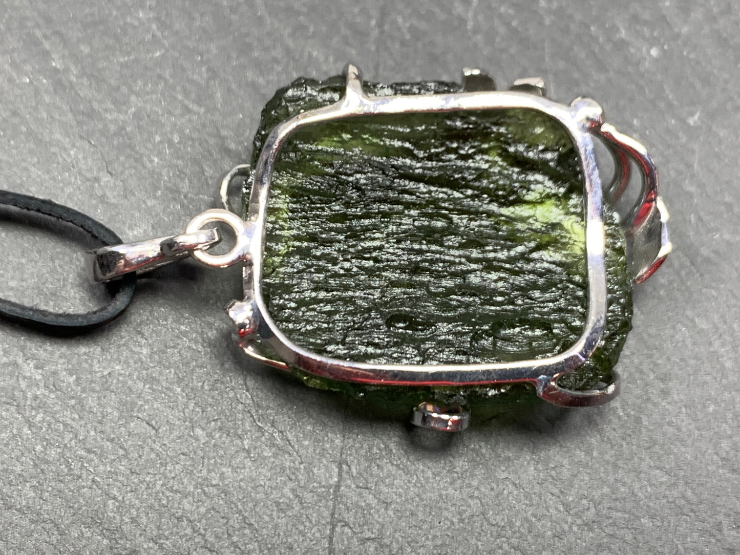 Raw Moldavite pendant with Flower 8.68g