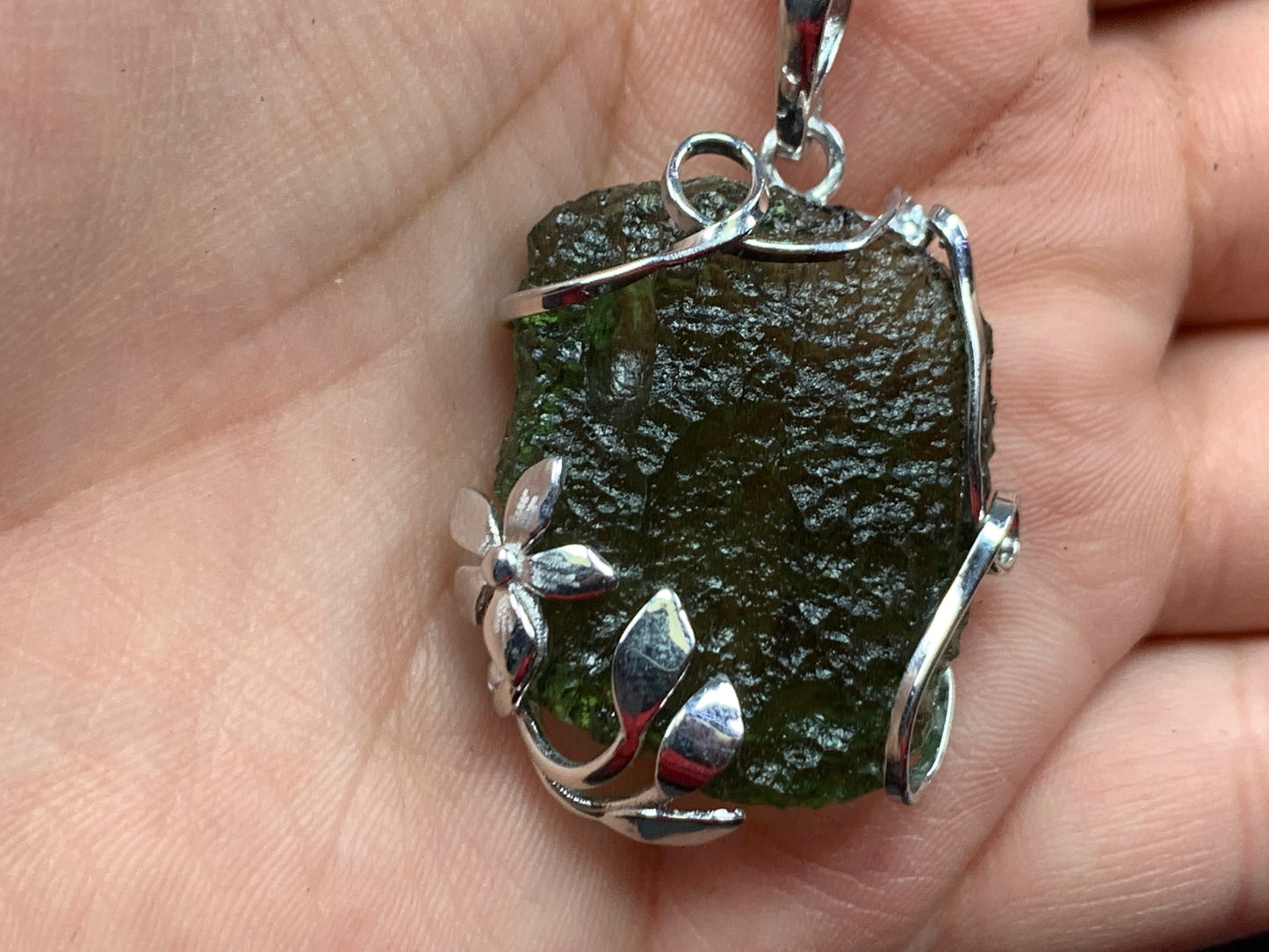 Raw Moldavite pendant with Flower 8.68g