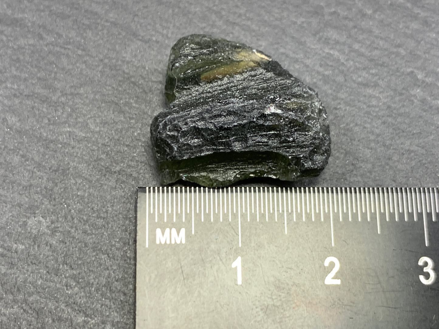Moldavite 2.98g - Raw Moldavite from Chlum