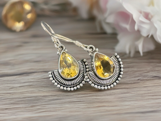 Vintage-Style Citrine Teardrop Earrings – Sterling Silver Boho Dangle Earrings with Yellow Gemstone