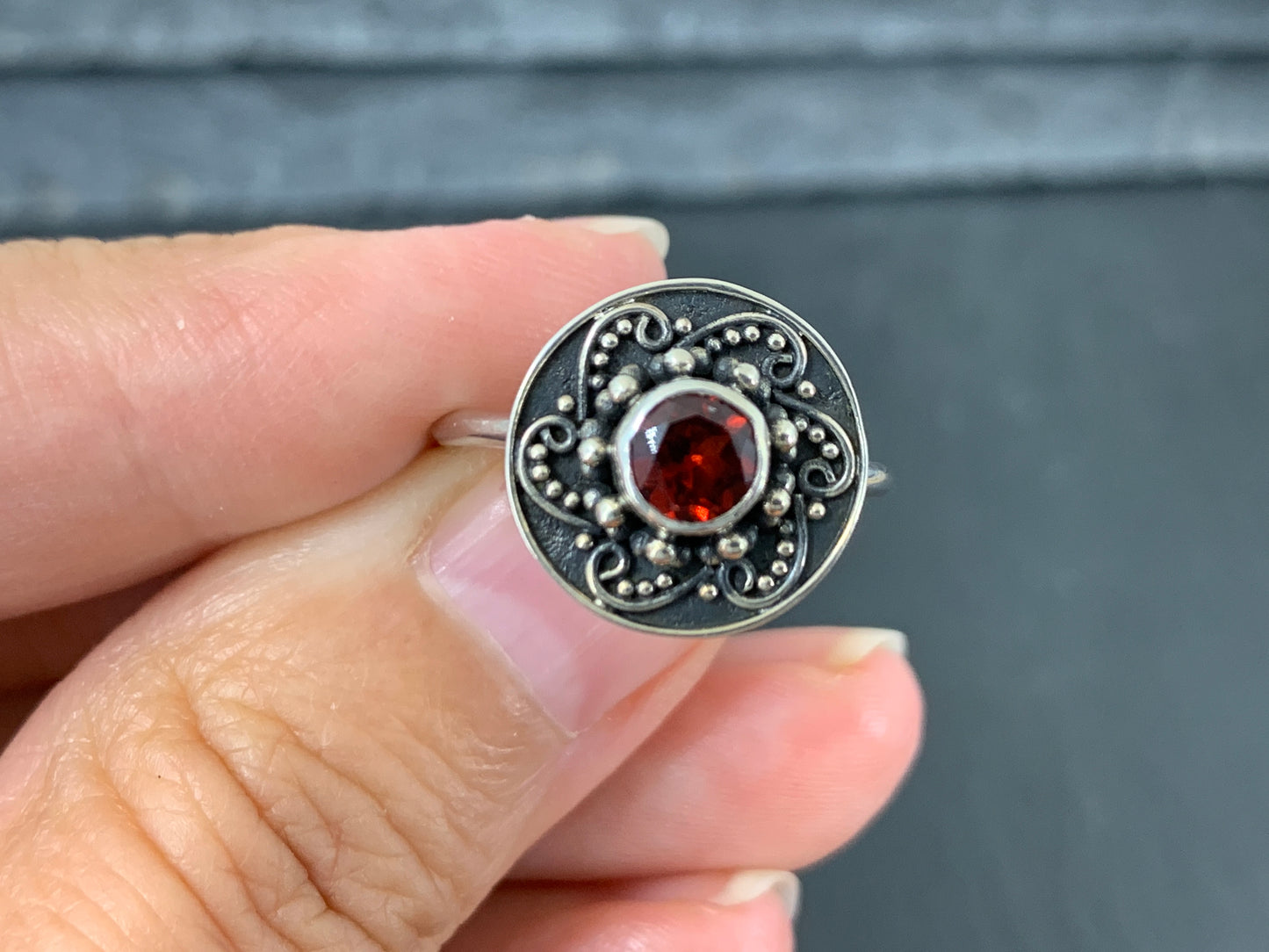 Rhodolite Garnet Sterling Silver Flower Ring