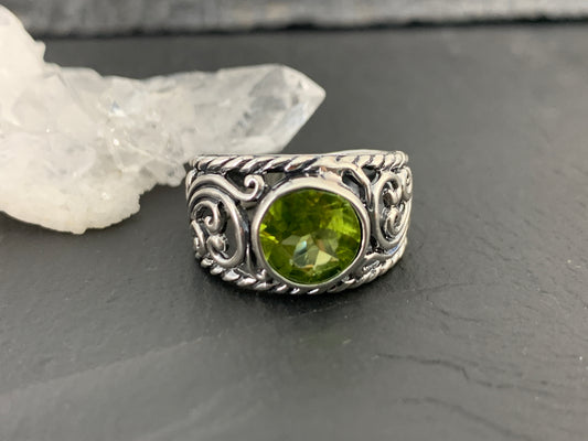 Sterling Silver Peridot Ring