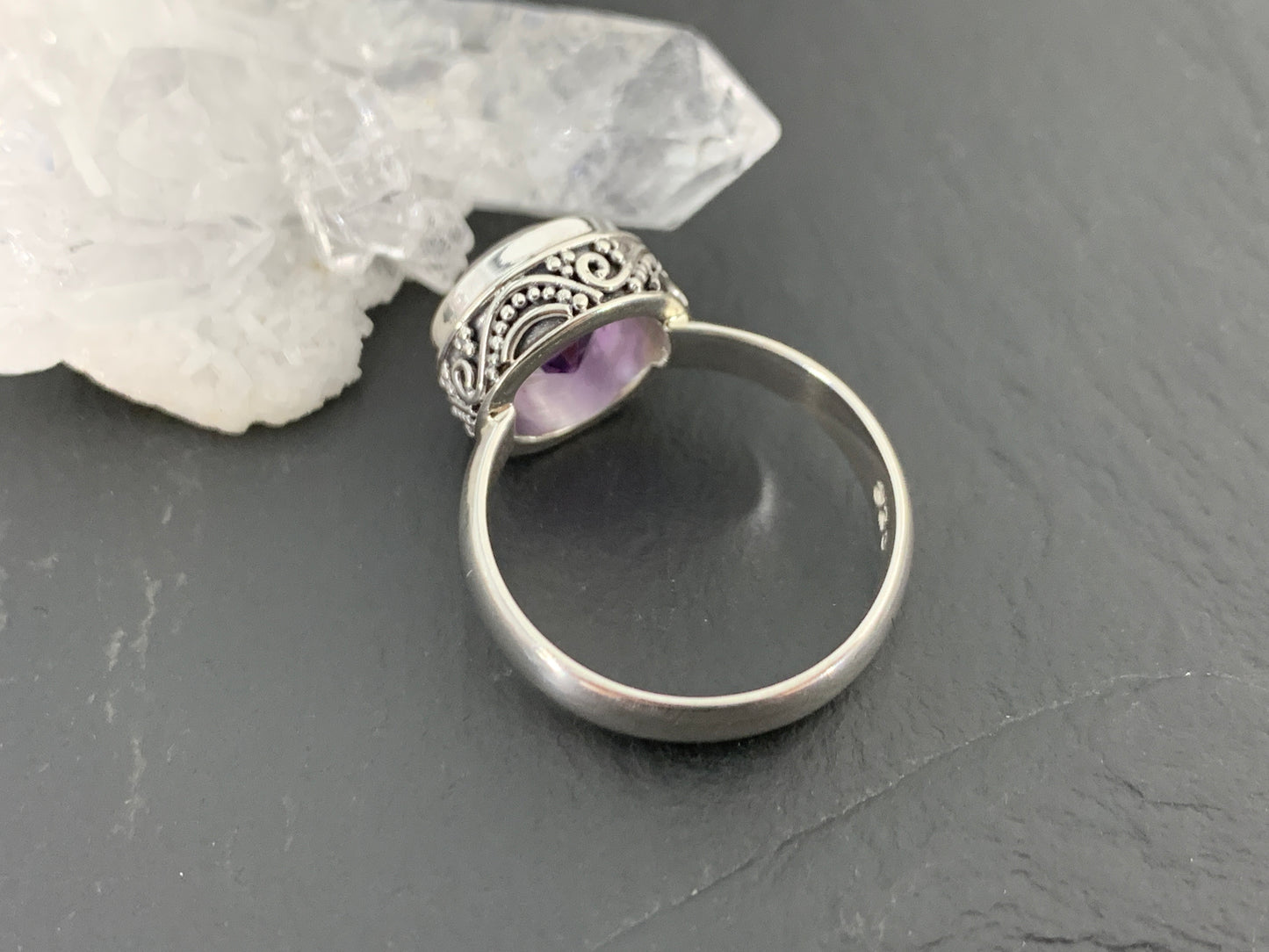 Sterling Silver Amethyst Ring – Vintage Style Round Cut Gemstone Ring – February Birthstone
