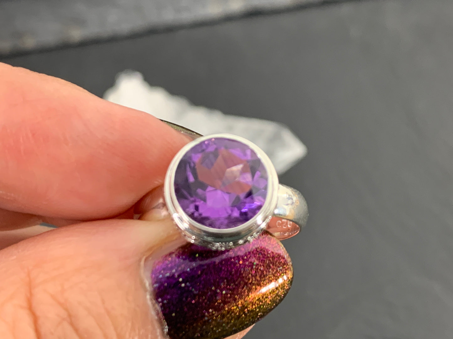 Sterling Silver Amethyst Ring – Vintage Style Round Cut Gemstone Ring – February Birthstone