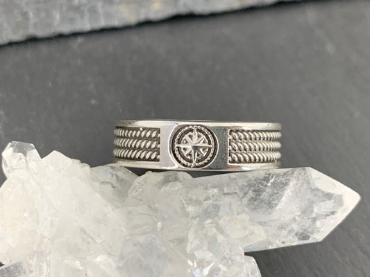 Sterling Silver Compass Ring. Nautical Star Ring. Traveler Protection Ring