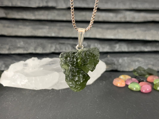 Raw Moldavite Pendant 2.9g