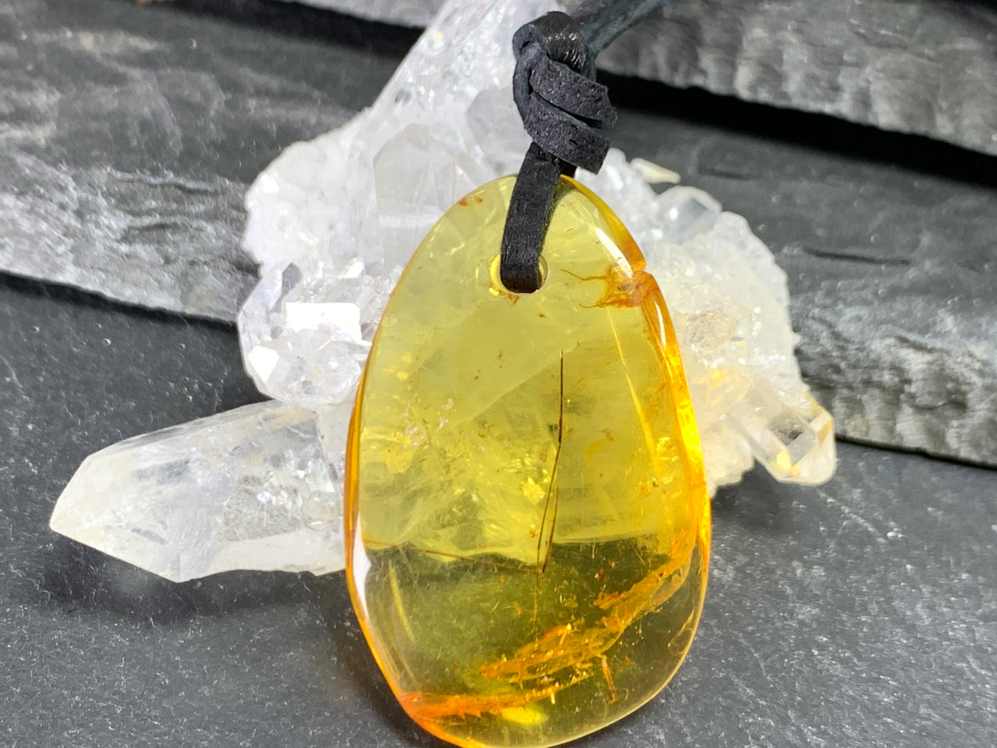 Amber Pendant/Natural Amber