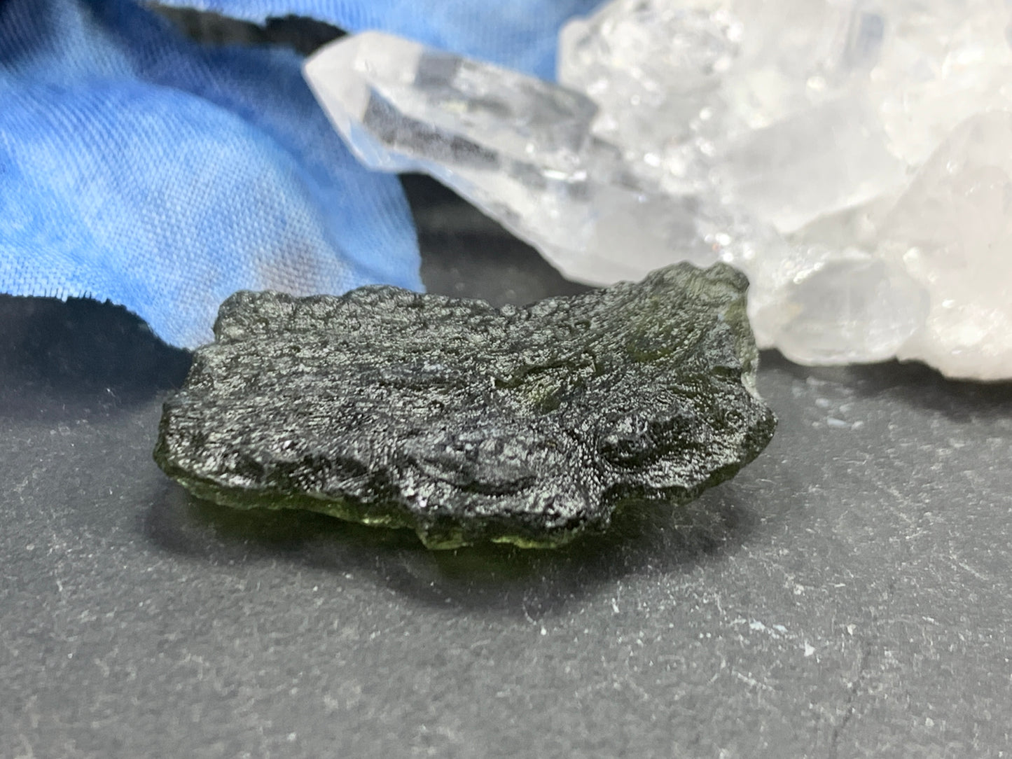 Moldavite 3.23g- Raw Moldavite from Chlum