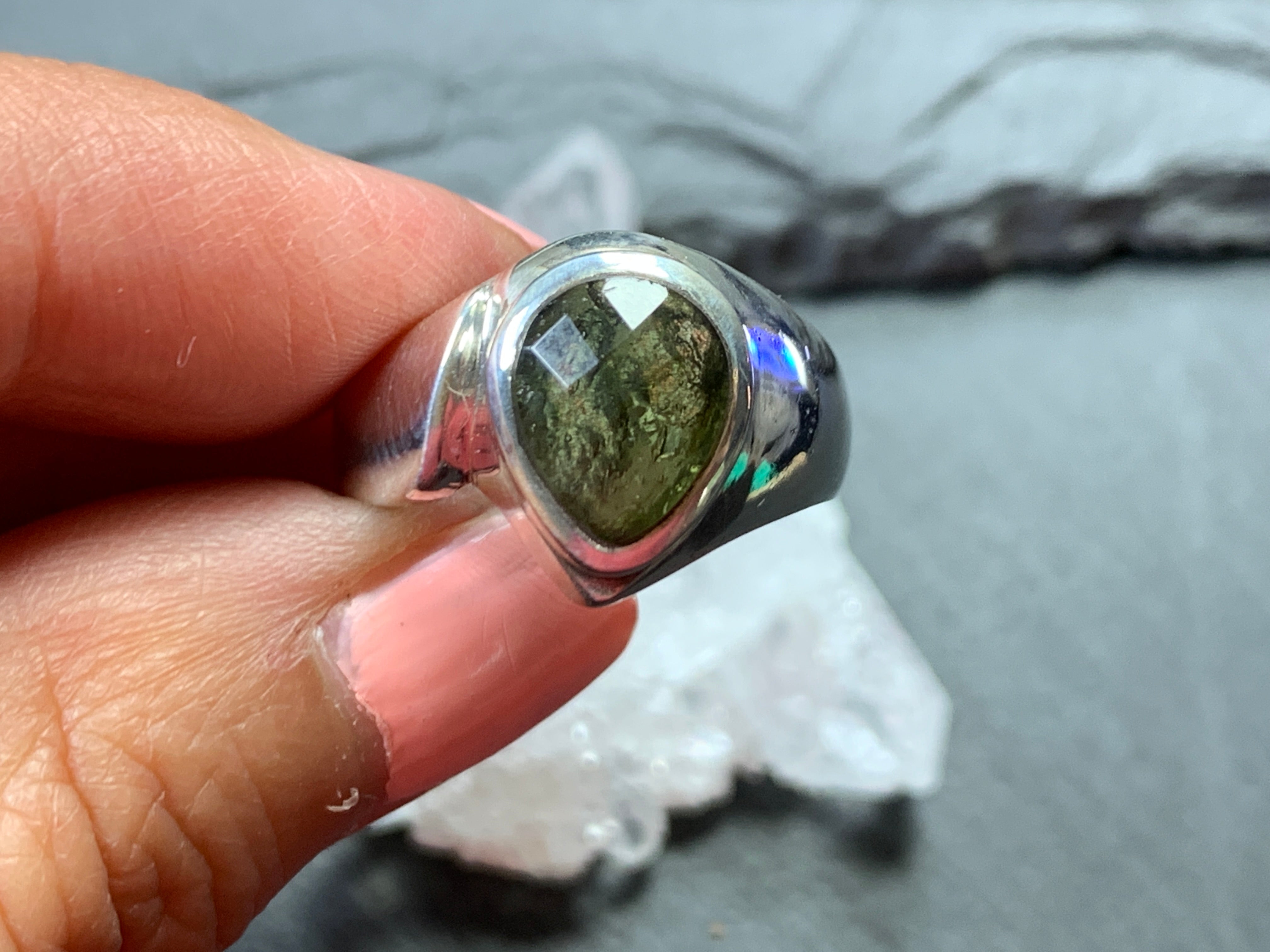 Faceted Moldavite Ring US 8.25 - Sterling Silver - Birthstone Jewelry - Moldavite Engagement Ring store - Greenstone Ring - Birthstone - Tektite