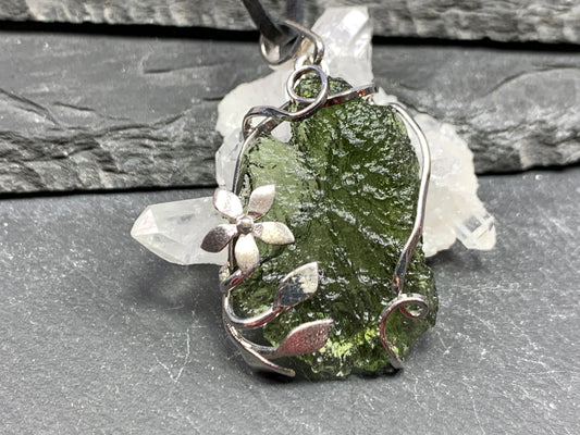 Moldavite pendant with Flower