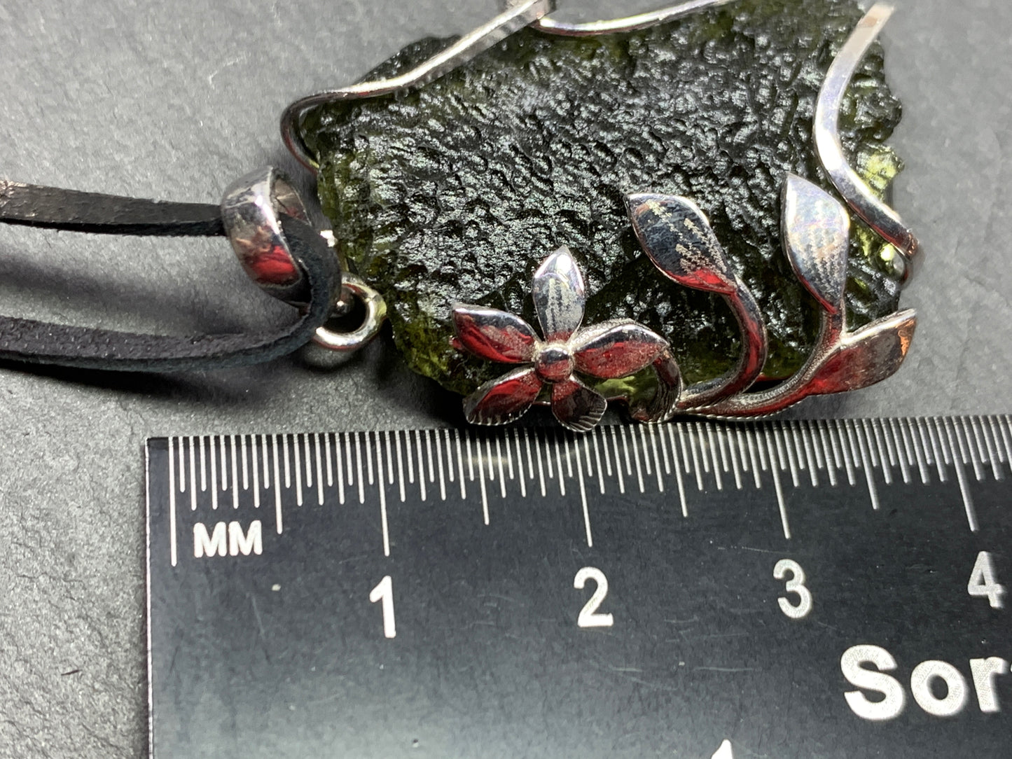 Raw Moldavite pendant with Flower 8.46g